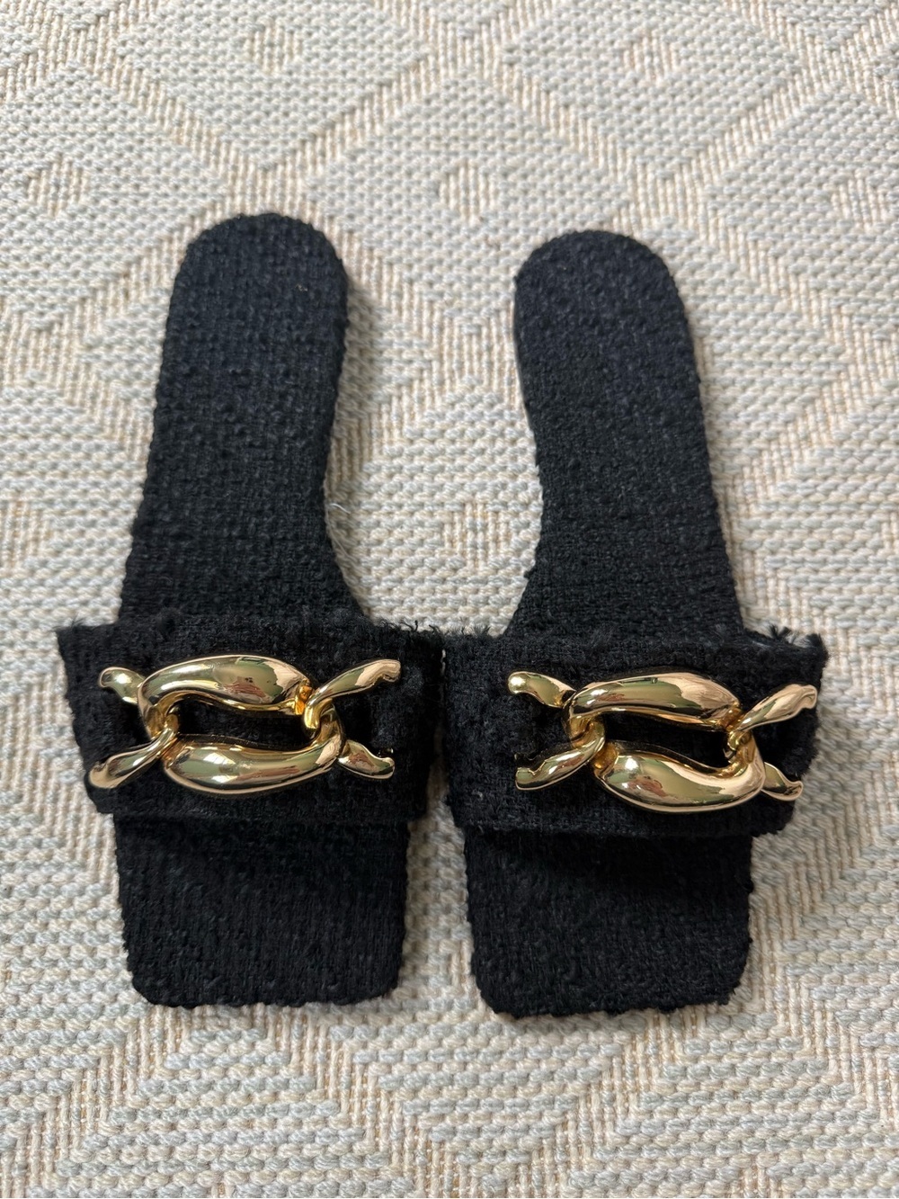 Zara Black Sandal Straps with‎ Gold Chain Accent